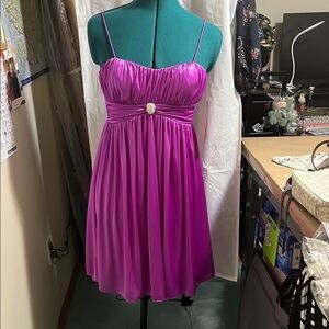 Morgan & Co. Purple Prom Dress